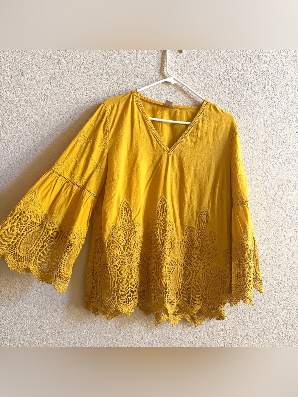 Chicos Boho Cotton Eyelet Lace V-Neck Bell Sleeve Tunic Top SZ 2/12-14 L Yellow